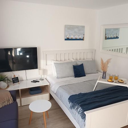 App Hedonist Novigrad (Istria) Exterior foto